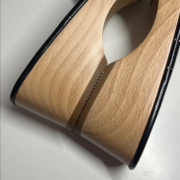 Chanel Patent Leather Wood Mule Wedges Slip On’s Logo Buckle Women's 7.5 B - Picture 5 of 16